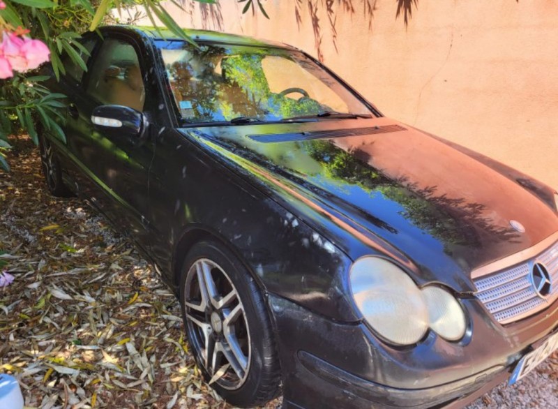  Rachat voiture  Mercedes classe C  ne démarre plus À Toulon 